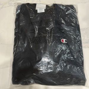 MEN CHAMPIONS SWEATER